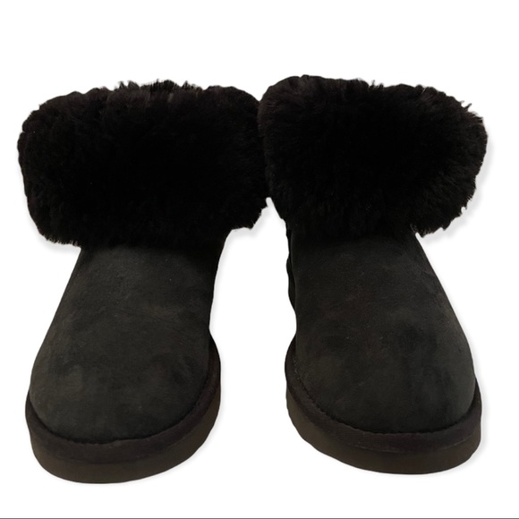 UGG Bailey Button II Boot Sheepskin Black Leather Winter Boot Mini Fluff - Picture 4 of 12